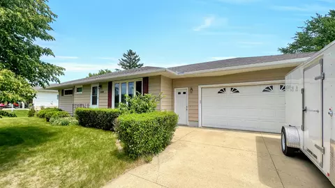 1208 18th St NE, Austin, MN 55912