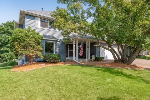 1435 Fallbrook Ln, Woodbury, MN 55125