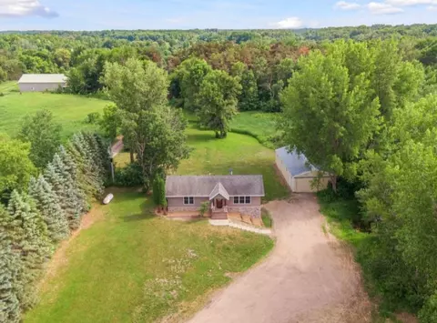 5550 Old Viking Blvd NW, Nowthen, MN 55303