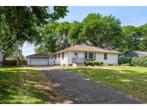 416 Maple St NE, Spring Lake Park, MN 55432