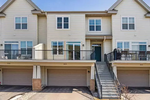 8018 Magnolia Ln N, Maple Grove, MN 55369