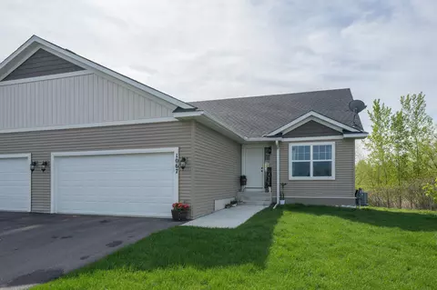 1067 Sakatah Ct, Madison Lake, MN 56063