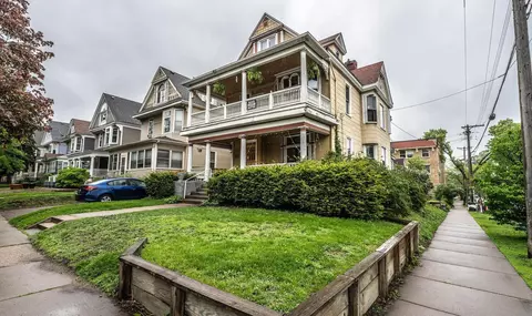 2123 Bryant Ave S, Minneapolis, MN 55405