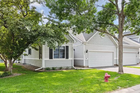 2096 Mainstreet, Hopkins, MN 55343