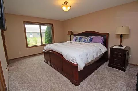 971 Waters Edge Cir, Avon, MN 56310 photo 24