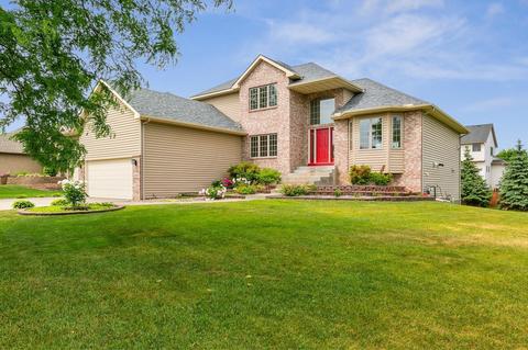 1581 Goldenrod Cir, Lino Lakes, MN 55038