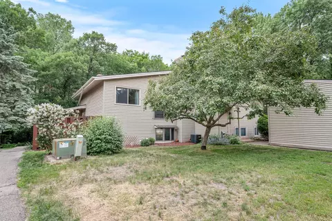 5510 E Bavarian Pass, Fridley, MN 55432