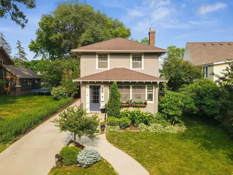 4247 Grimes Ave S, Edina, MN 55416