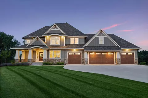 3445 Pete Miller Cir N, Stillwater, MN 55082