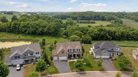 9592 Glacier Rd, Minnetrista, MN 55375