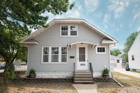 851 W Wabasha St, Winona, MN 55987
