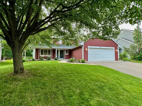 16908 Hanover Ln, Eden Prairie, MN 55347