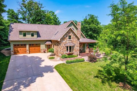 25540 Almquist Rd, Detroit Lakes, MN 56501