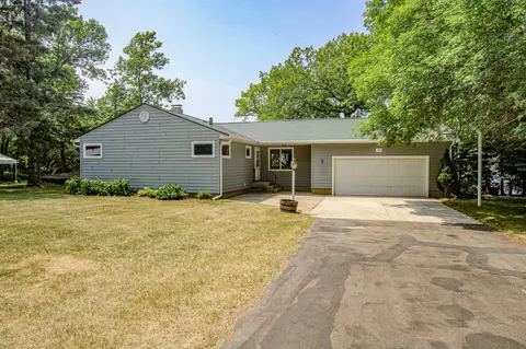 124 Freedom Rd NE, Alexandria, MN 56308