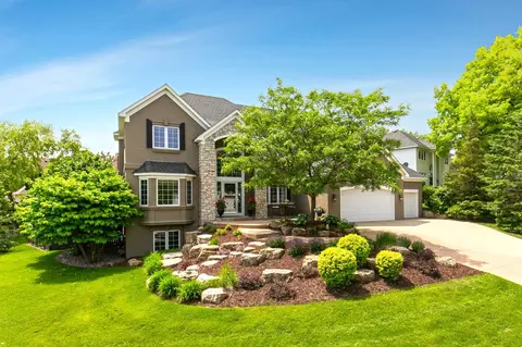 3574 Woodland Ct, Eagan, MN 55123