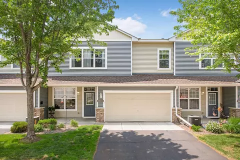15618 Emerald Dr N #4, Hugo, MN 55038
