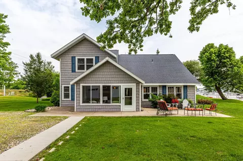 12526 County Highway 17, Detroit Lakes, MN 56501