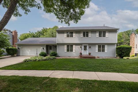 2524 Northridge Ln NE, Rochester, MN 55906