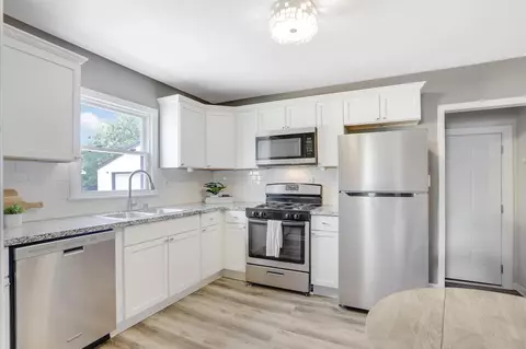 6415 Van Buren St NE, Fridley, MN 55432