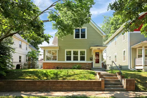548 Charles Ave, Saint Paul, MN 55103