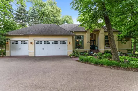 4290 Windwood Way, Minnetonka, MN 55345