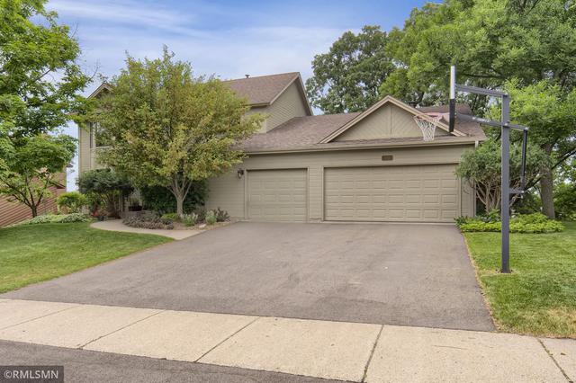10076 Meade Ln, Eden Prairie, MN 55347