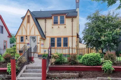 3822 Colfax Ave N, Minneapolis, MN 55412