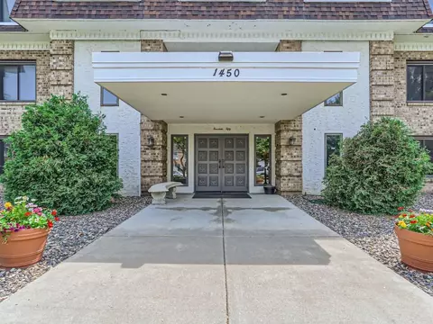 1450 Bidwell St #116, West Saint Paul, MN 55118