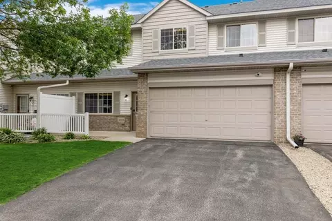 14533 Virginia Ave S, Savage, MN 55378