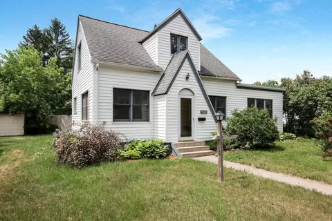 928 N Wilson Ave, Rice Lake, WI 54868