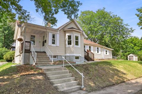906 Desoto St, Saint Paul, MN 55130