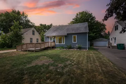 4762 Upland Crst NE, Columbia Heights, MN 55421