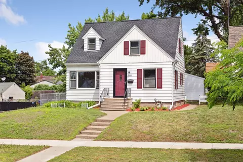 1557 Margaret St, Saint Paul, MN 55106
