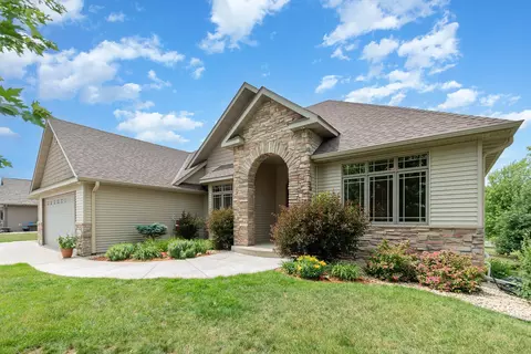 1520 English Ave NW, New Prague, MN 56071