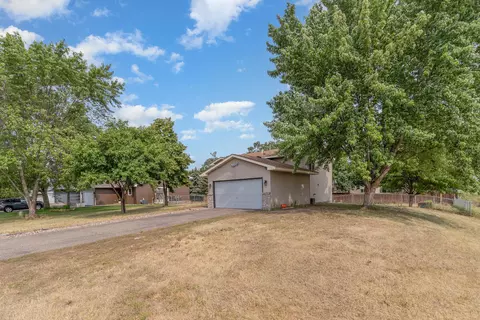4000 Lake Ridge Dr, Big Lake, MN 55309