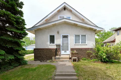 2312 7th St NE, Minneapolis, MN 55418