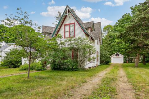 709 S Holcombe Ave, Litchfield, MN 55355