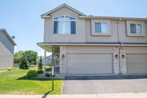 1120 Bristol Ln, Farmington, MN 55024