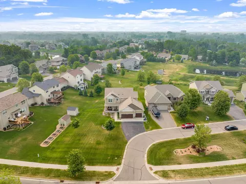 11785 Woodland Pkwy NE, Blaine, MN 55449