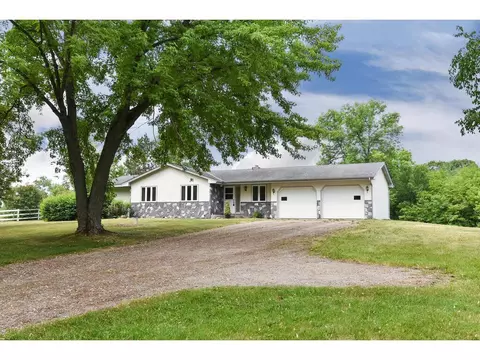 20230 Wolverine St NW, Elk River, MN 55330