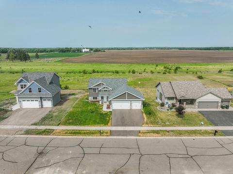 503 Elm St N, Kimball, MN 55353