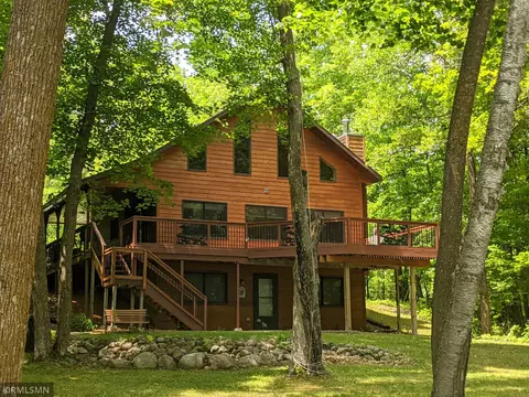 3864 14th Ave NW, Hackensack, MN 56452