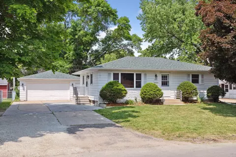 1425 2nd Ave SW, Rochester, MN 55902