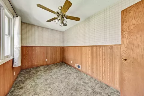 831 Willow St, Faribault, MN 55021 photo 8