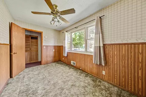 831 Willow St, Faribault, MN 55021 photo 10