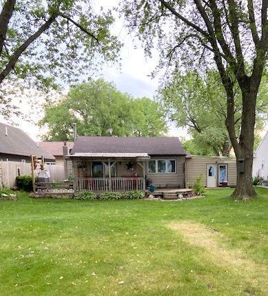 2375 Cottonwood Lake Dr, Windom, MN 56101