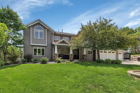 4425 Farmdale Cir, Saint Augusta, MN 56301