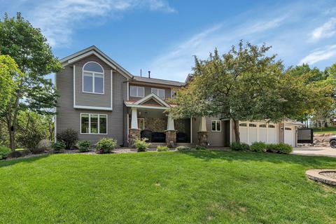 4425 Farmdale Cir, Saint Augusta, MN 56301