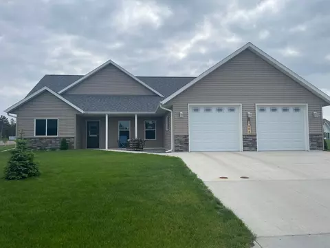1002 8th Ave NW, Perham, MN 56573