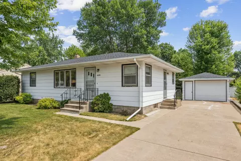 1620 15th Ave S, Saint Cloud, MN 56301